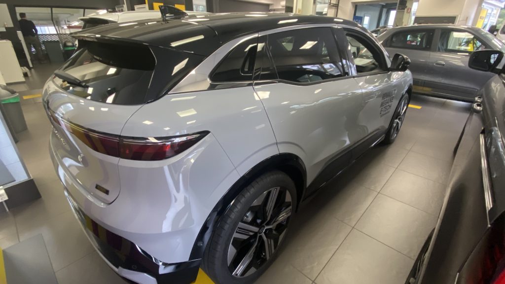Renault Megane E-Tech Full Electric
