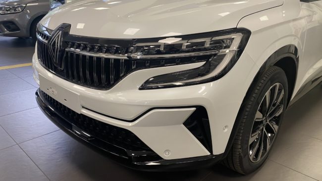 Renaul Espace e-Tech