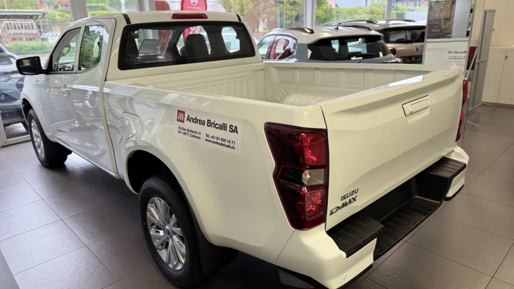 Isuzu D Max BB