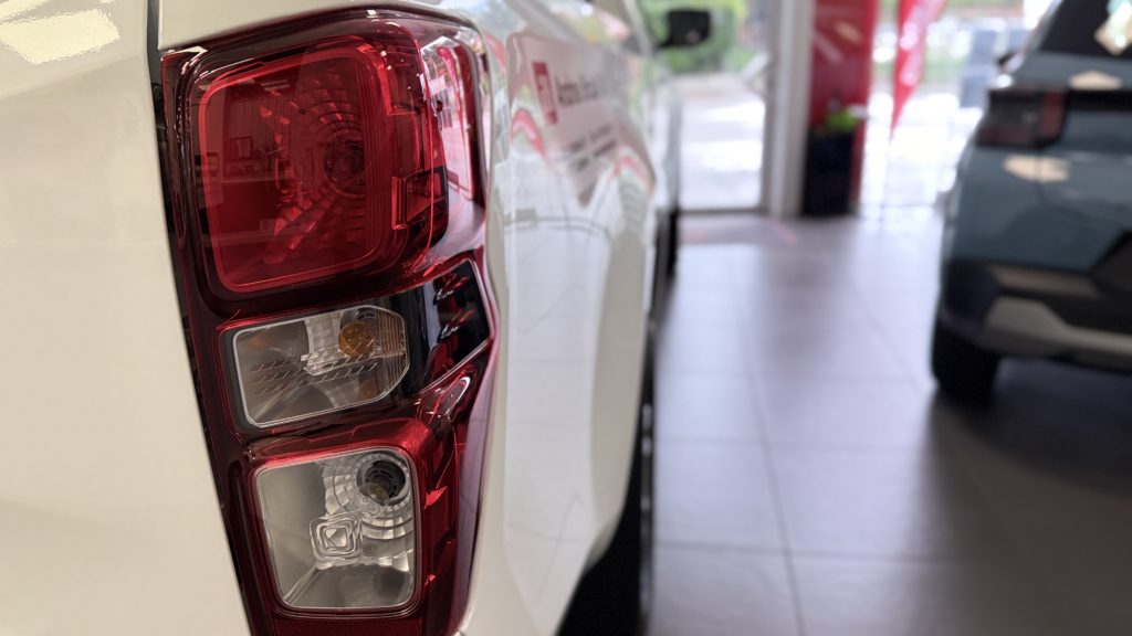 Isuzu D Max BB