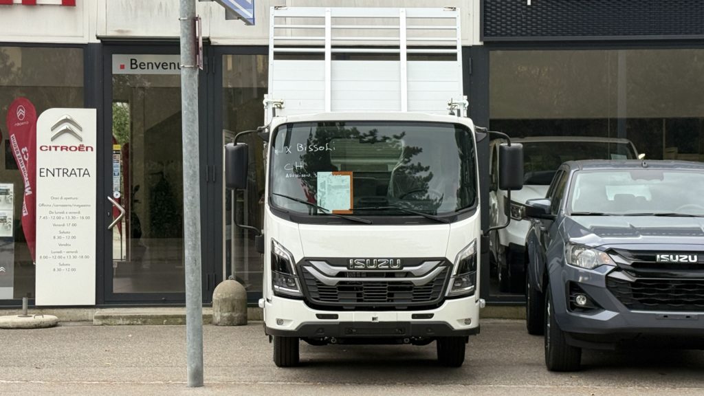 Isuzu M21 2a generazione